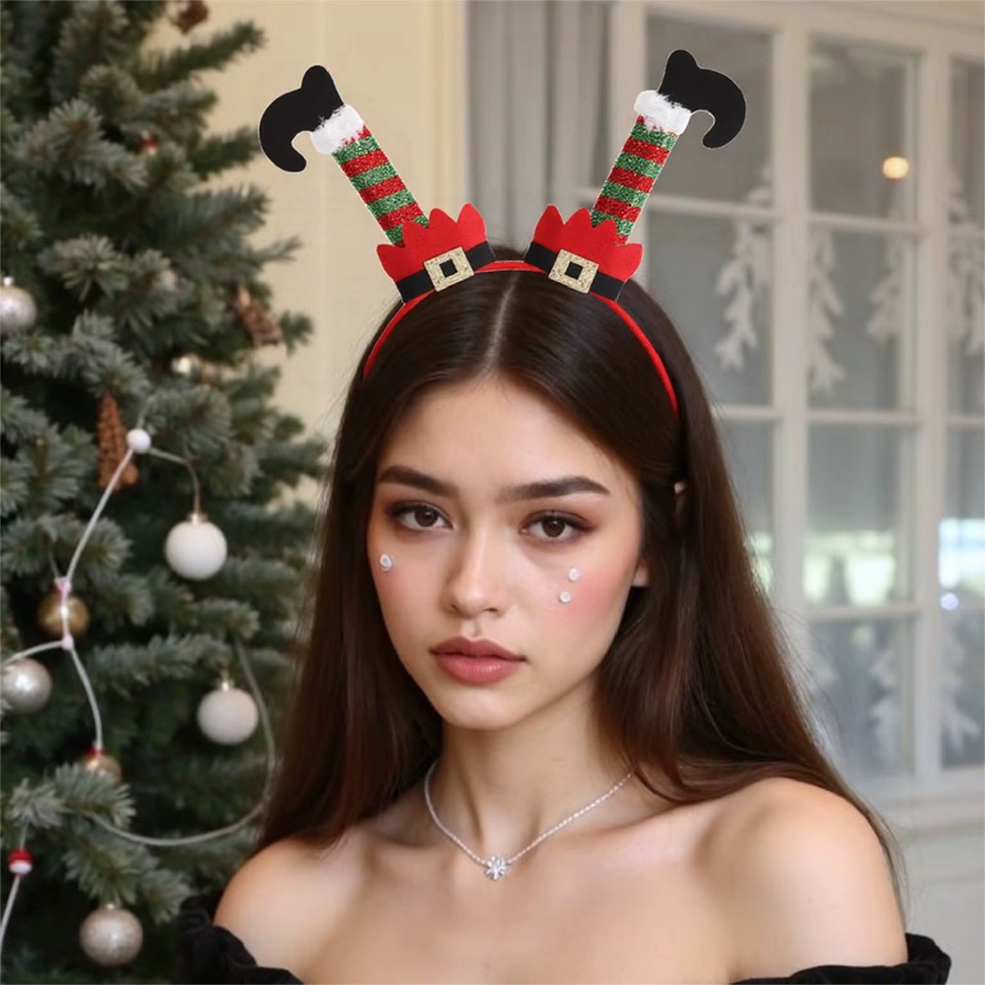 Festive Christmas Hairband for Women and Children - Holiday Headpiece with Secure Grip Accessory